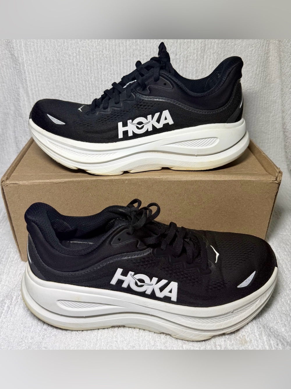 HOKA Bondi 9 Women’s Size 9.5 Black White Running Shoes